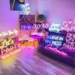 les plus beaux neons pour une chambre aesthetic ado ou boutique
