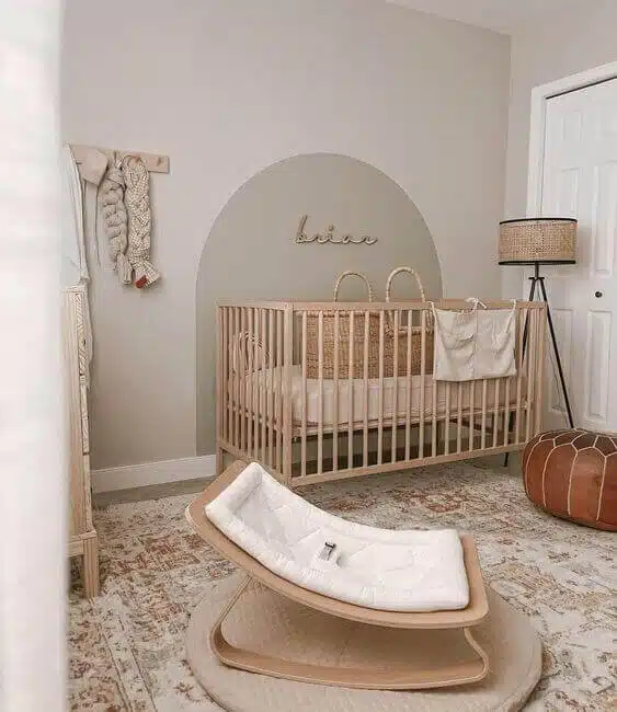 peinture arc de cercle pour chambre de bébé